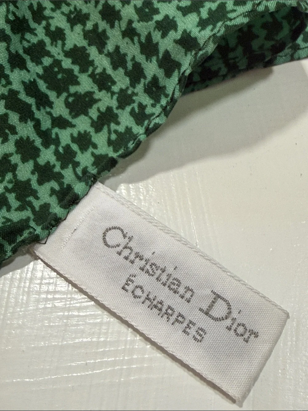 Christian Dior vintage Green Two-Tone Paisley Silk Scarf 🧣 with Purple Flowers